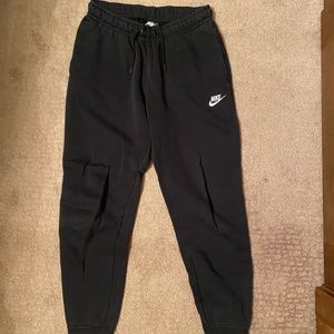 black nike joggers